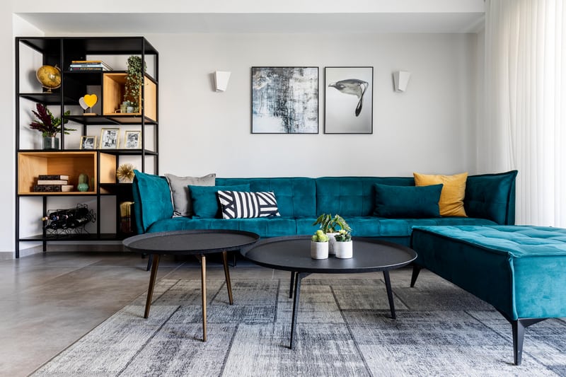 רהיטים ממתכת