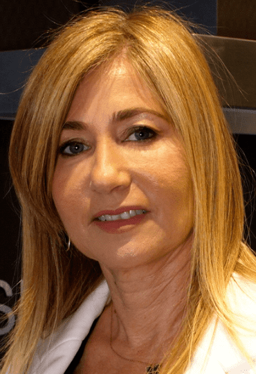 מפגש פרימיום: שיחה עם האדריכלית איריס אבנרי דביר