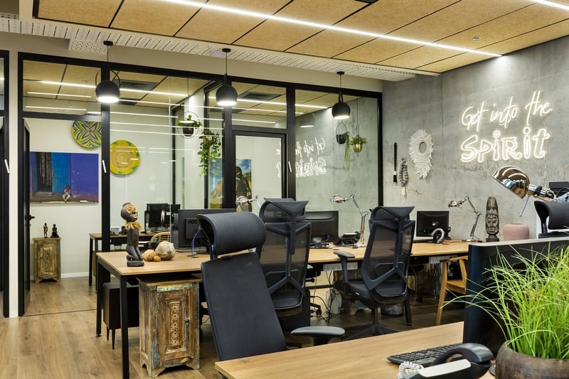 חלל משרד