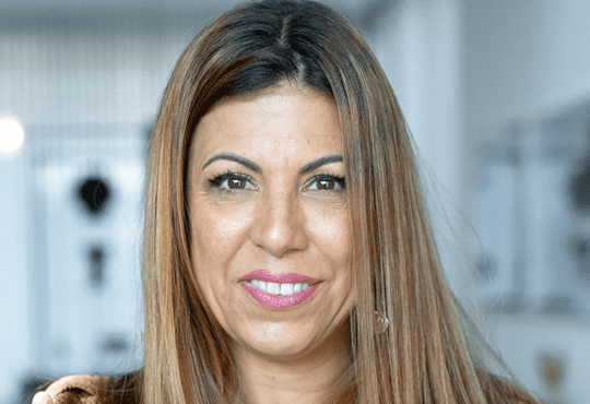 עיצוב מאז ולתמיד – מבט לעתיד עם האדריכלית ענת רגב באולם התצוגה של רגבה