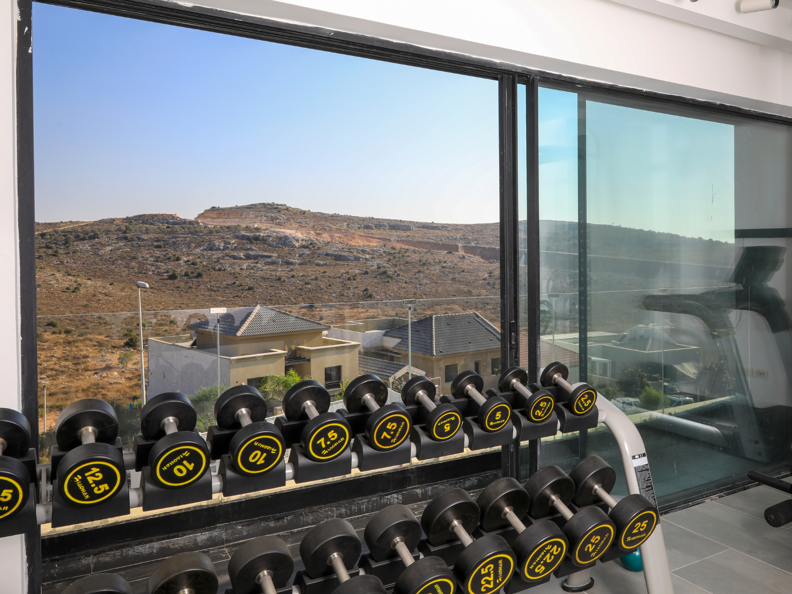 עיצוב נקי לחובבי טבע ומוסיקה