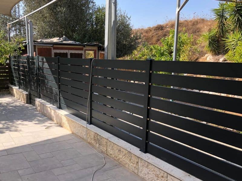 גדר אלומיניום