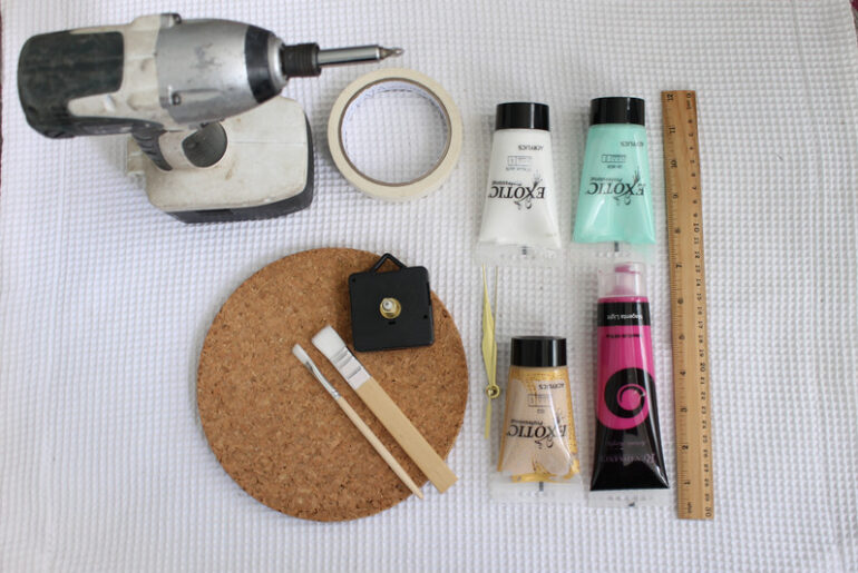 DIY: כך תכינו שעון מקסים מלוח שעם