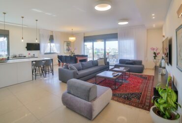 עיצוב במחשבה תחילה: פנטהאוז מדהים באם המושבות