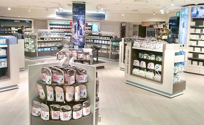 ללא מילים: טריקים עיצוביים שמושכים אתכם לחנויות