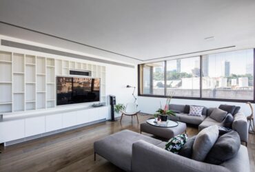 מנפצת את הבועה: דירה מינמליסטית במרכז תל אביב