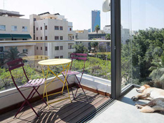 מדריך: כך תסדרו לכם מרפסת מעוצבת