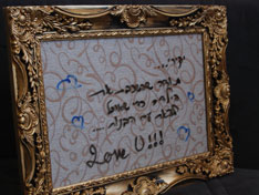 DIY: כך תכינו בעצמכם מסגרת רומנטית לשלל שימושים